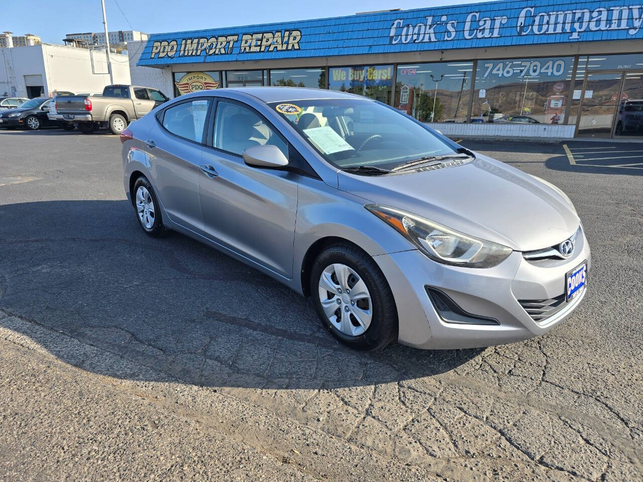 2016 Hyundai Elantra SE