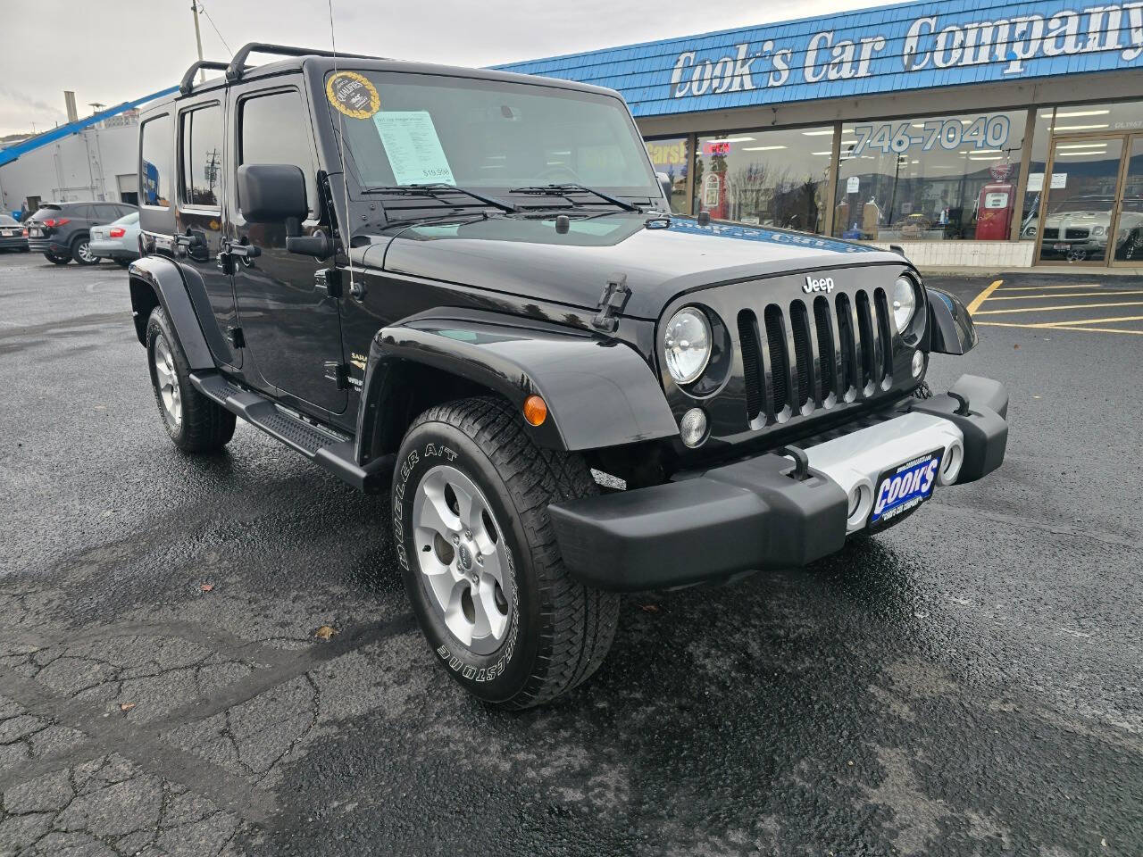 2015 Jeep Wrangler Unlimited Sahara's photo