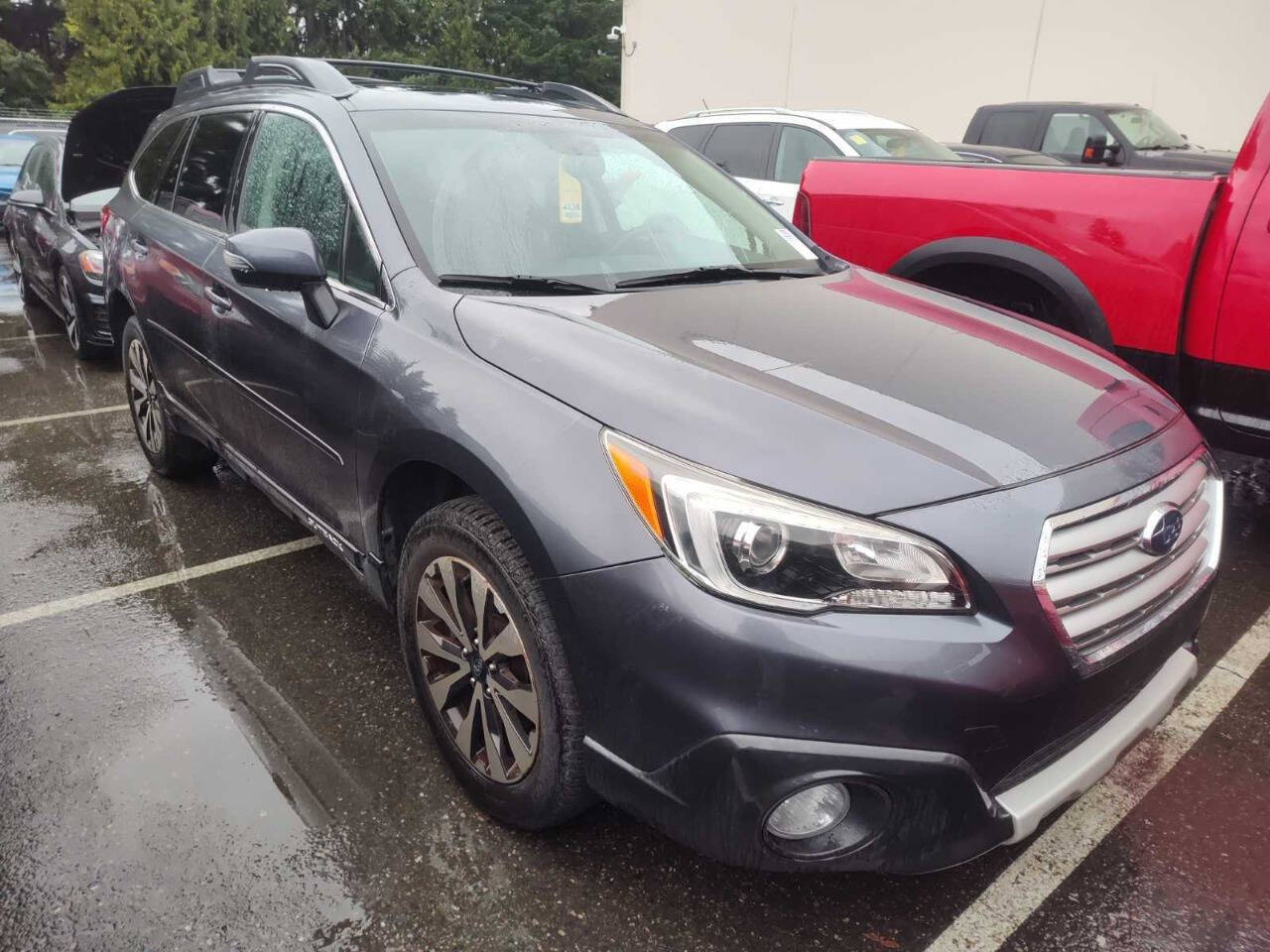 2015 Subaru Outback Limited's photo