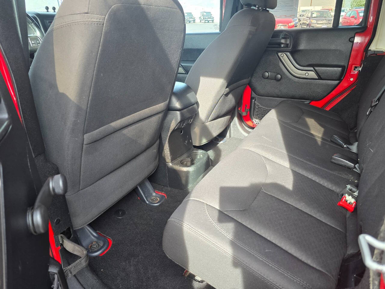 2014 Jeep Wrangler Unlimited Sport - Photo 10