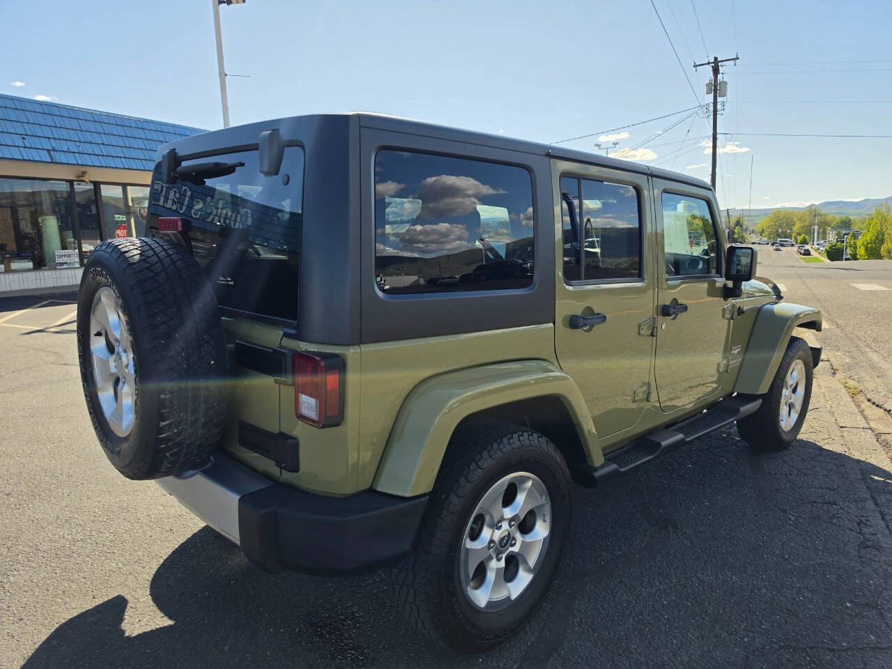 2013 Jeep Wrangler Unlimited Sahara - Photo 7