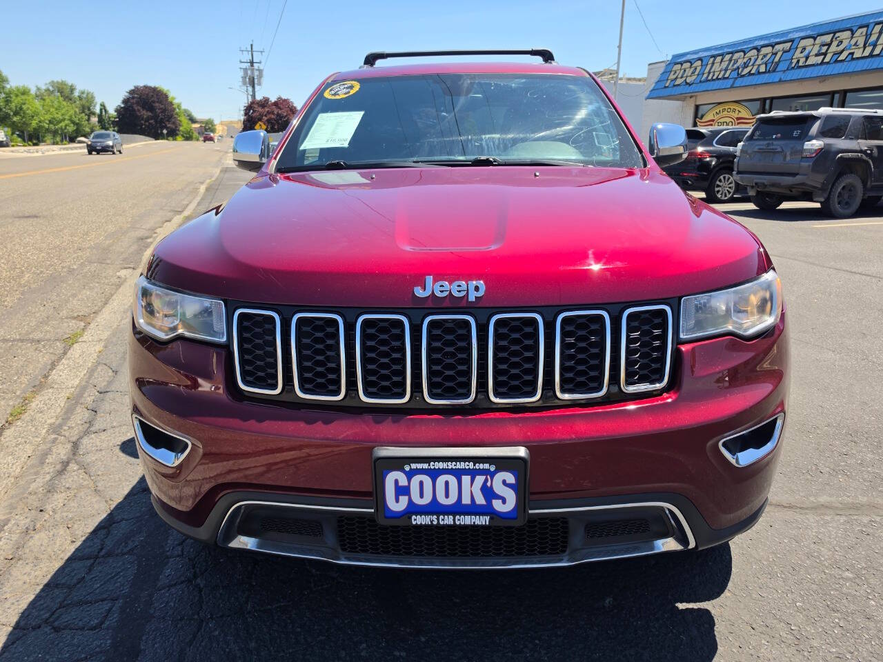 2017 Jeep Grand Cherokee Limited - Photo 2