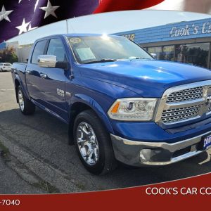 2017 RAM 1500 Laramie 4x4 4dr Crew Cab 5.5 ft. SB Pickup